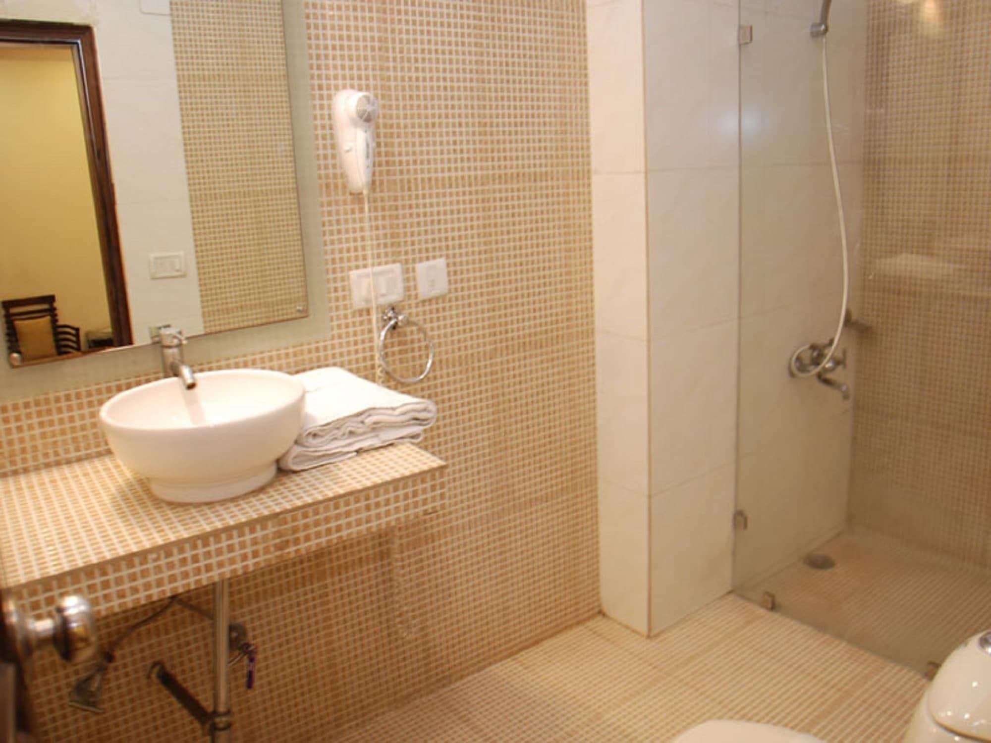 Hotel Emperor Palms New Delhi Eksteriør billede