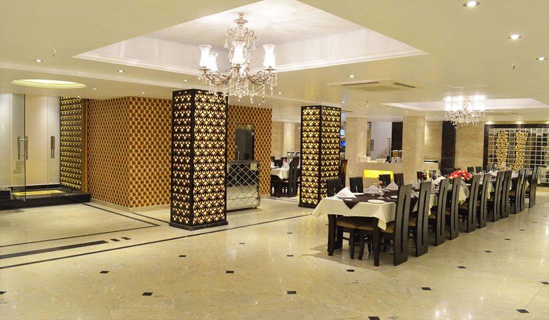 Hotel Emperor Palms New Delhi Eksteriør billede